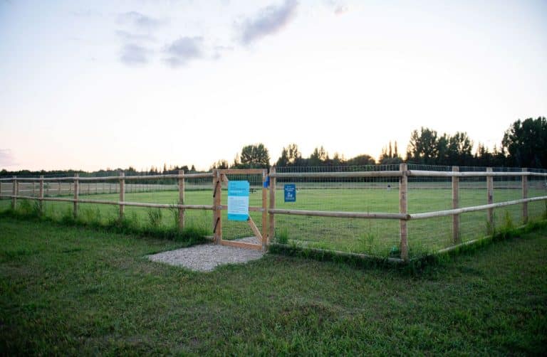 bellrose off leash dog park exterior